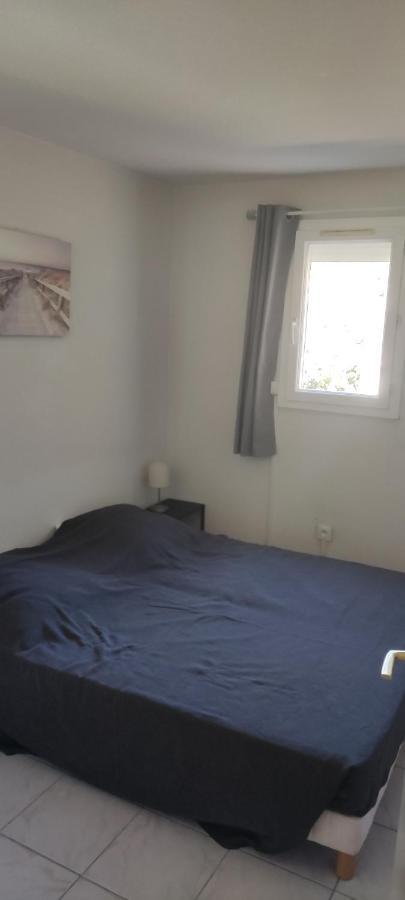 Appartement T2 Climatise Dans Residence Calme 카발레르쉬르메르 외부 사진